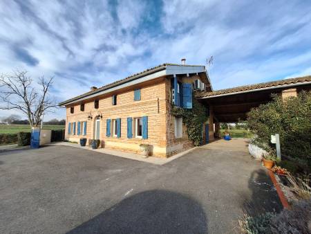 Notre zone d'activité pour ce service Extension sous-sol par excavation avec création d’un escalier renforcement des fondations et aménagement en studio ou rangement